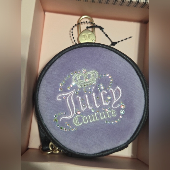 Juicy Couture Lavender and Black Bag Set - Picture 3 of 11